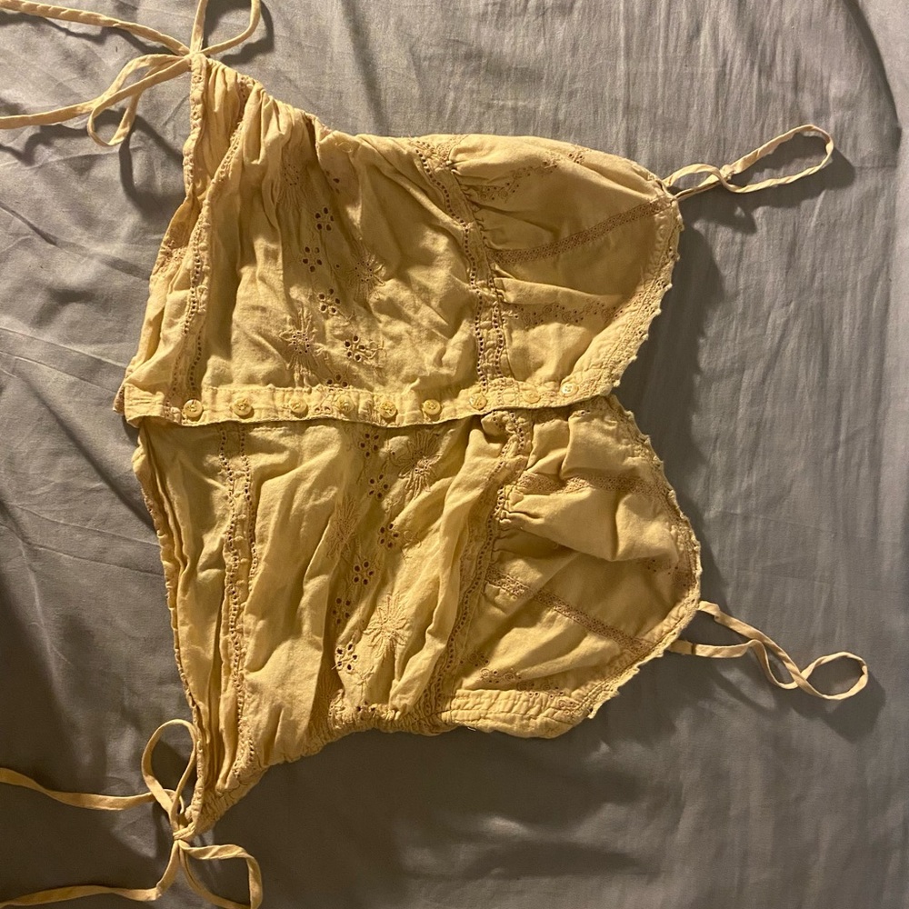 yellow summer top!